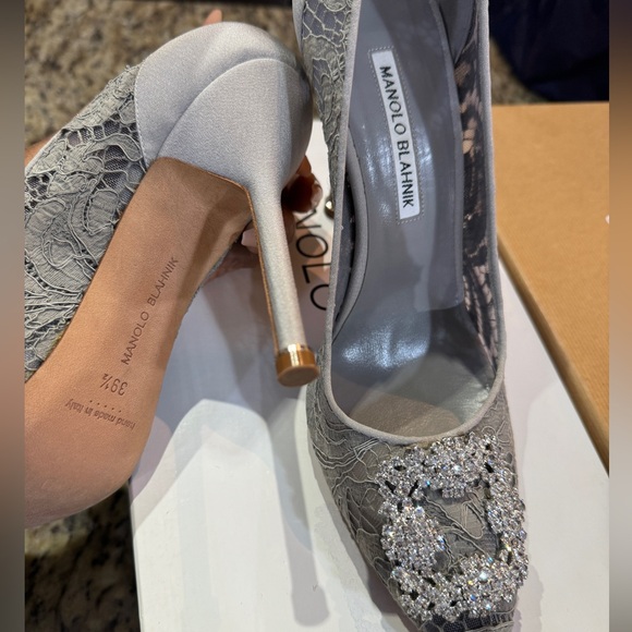 BNWT Manolo Blahnik Floral Print Satin BB Pumps - 39.5 - Picture 6 of 14